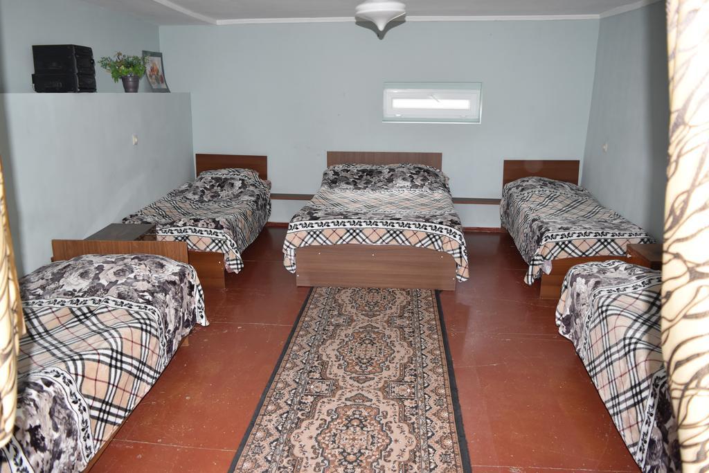 QUSHA Guest House Kazbegi Extérieur photo