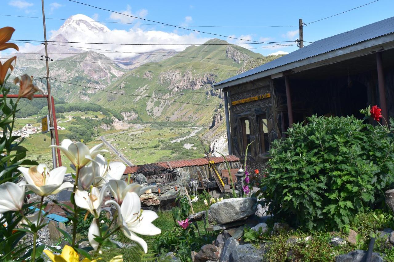 QUSHA Guest House Kazbegi Extérieur photo